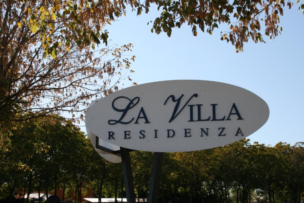 Residenza La Villa Mântua Exterior foto